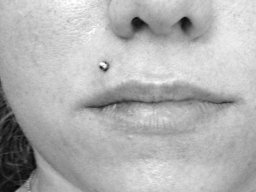 madonna -piercing nach dem stechen